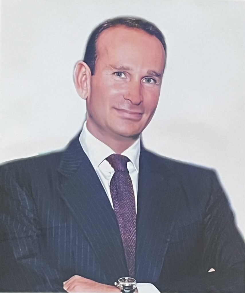 Prof. Valeno De Luca