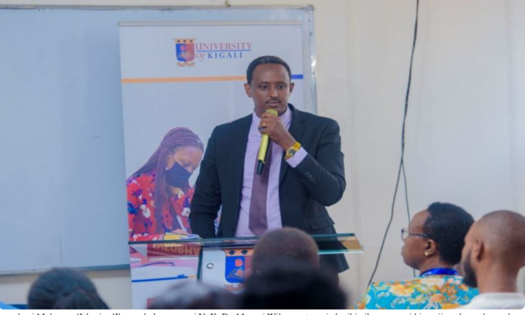 Apple computers donated to University of Kigali